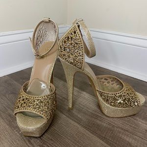 Thalia Sodi Heels SZ 6